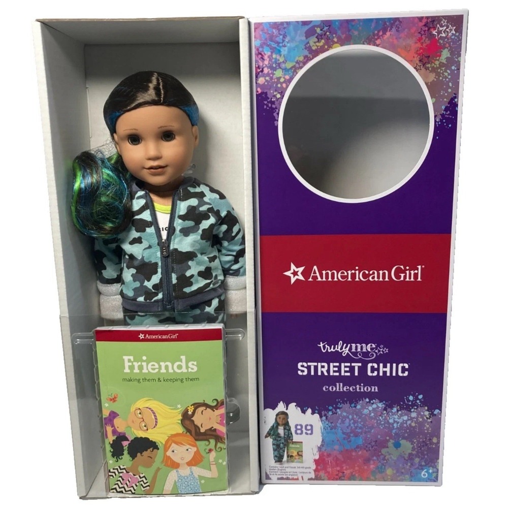American Girl Truly Me #89 Street Chic Collection Doll and Book - NEW IN BOX
